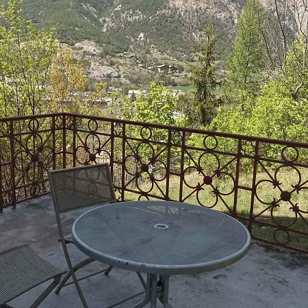 T3 Dans Chateau A Pour 6 Pers, Balcon, Animaux Acceptes - Fr-1-165b-4 Apartmán *
