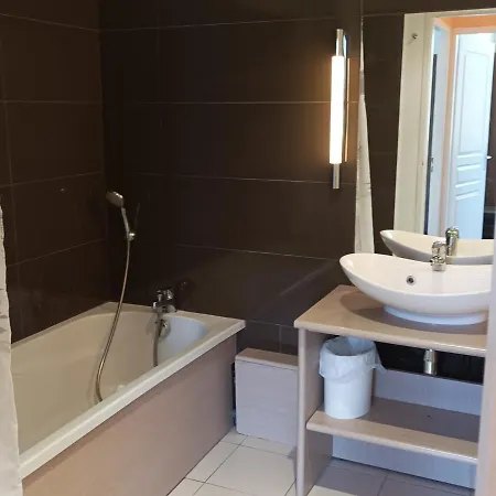 Apartmán T3 Dans Chateau A Pour 6 Pers, Balcon, Animaux Acceptes - Fr-1-165b-4 *