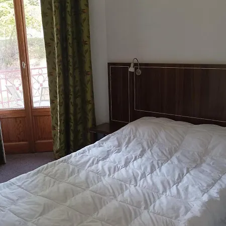 T3 Dans Chateau A Pour 6 Pers, Balcon, Animaux Acceptes - Fr-1-165b-4 Apartmán Jausiers