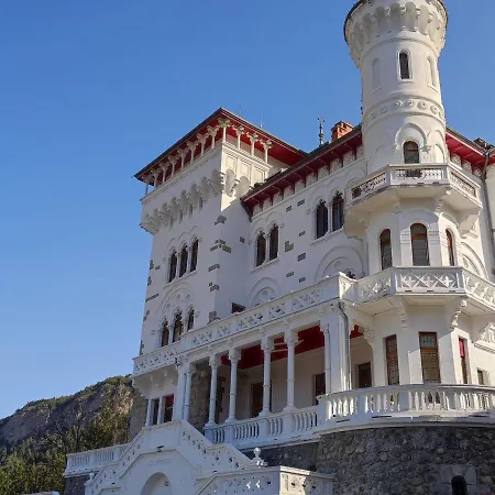 T3 Dans Chateau A Pour 6 Pers, Balcon, Animaux Acceptes - Fr-1-165b-4 Apartmán Jausiers